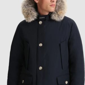 Woolrich Mens size M blue Arctic Parka w/real removable fur